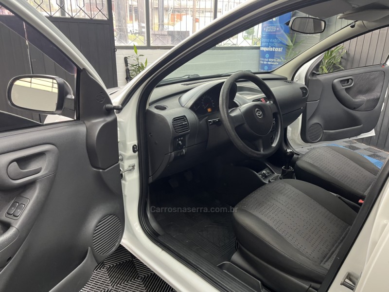 CORSA 1.4 MPFI MAXX 8V FLEX 4P MANUAL - 2012 - CAXIAS DO SUL