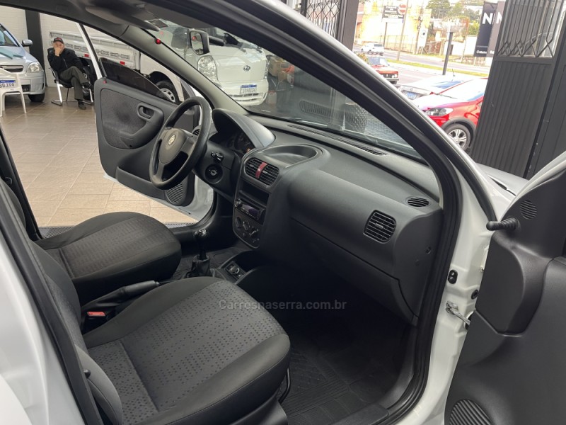 CORSA 1.4 MPFI MAXX 8V FLEX 4P MANUAL - 2012 - CAXIAS DO SUL