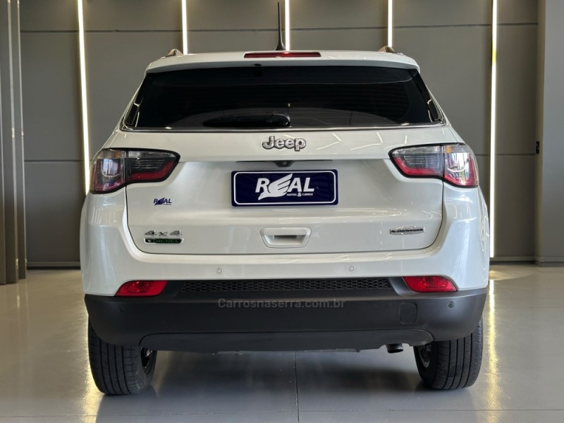 COMPASS 2.0 16V DIESEL LONGITUDE 4X4 AUTOMÁTICO - 2019 - SAPIRANGA
