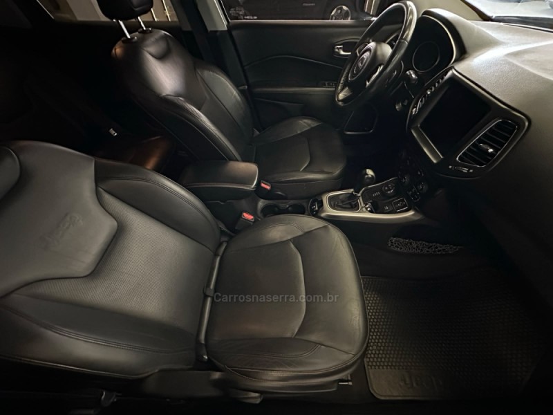 COMPASS 2.0 16V DIESEL LONGITUDE 4X4 AUTOMÁTICO - 2019 - SAPIRANGA