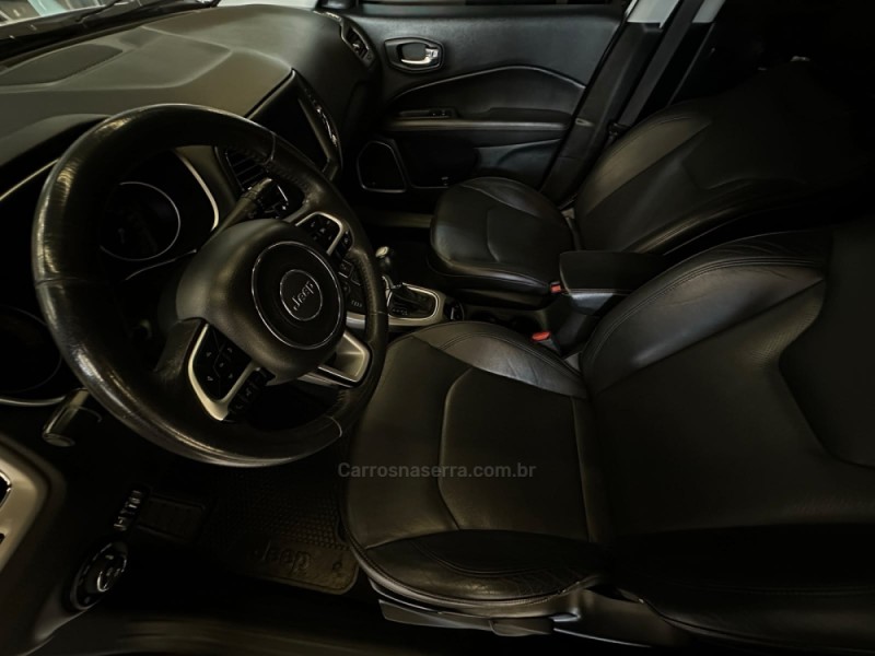 COMPASS 2.0 16V DIESEL LONGITUDE 4X4 AUTOMÁTICO - 2019 - SAPIRANGA