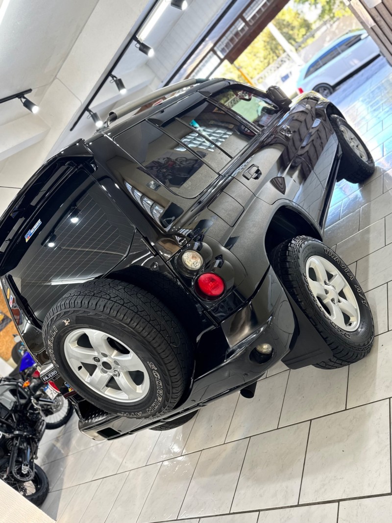 PAJERO TR4 2.0 4X4 16V 140CV FLEX 4P AUTOMÁTICO - 2008 - CAXIAS DO SUL