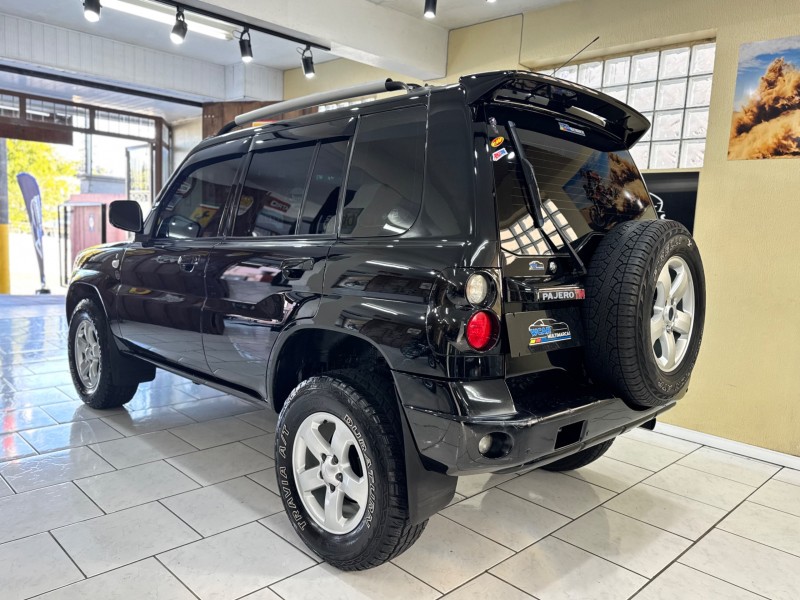 PAJERO TR4 2.0 4X4 16V 140CV FLEX 4P AUTOMÁTICO - 2008 - CAXIAS DO SUL