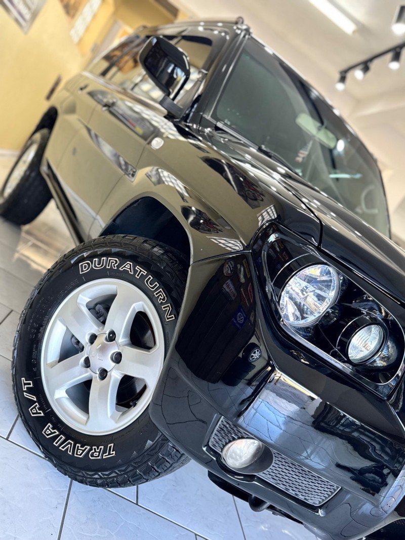 PAJERO TR4 2.0 4X4 16V 140CV FLEX 4P AUTOMÁTICO - 2008 - CAXIAS DO SUL