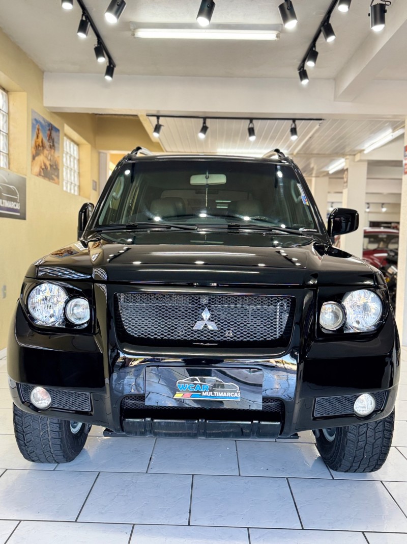 PAJERO TR4 2.0 4X4 16V 140CV FLEX 4P AUTOMÁTICO - 2008 - CAXIAS DO SUL