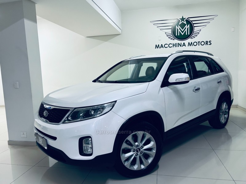 SORENTO 2.4 EX2 4X2 16V GASOLINA 4P AUTOMÁTICO - 2015 - CAXIAS DO SUL