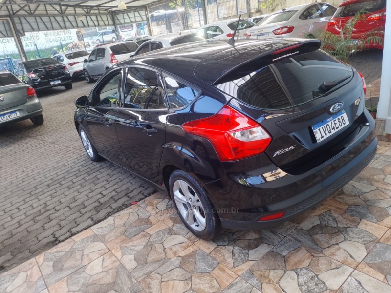 FOCUS 1.6 SE 16V FLEX 4P MANUAL - 2014 - CAXIAS DO SUL