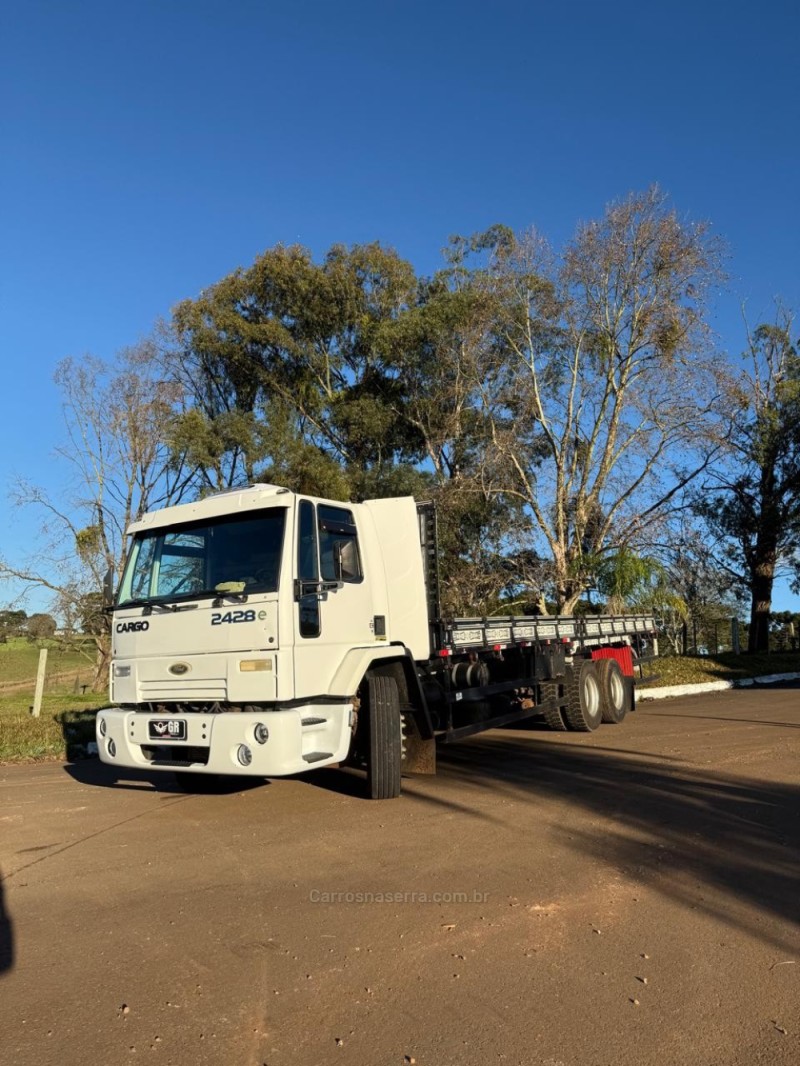 CARGO 2428 E T 3 EIXOS - 2009 - IBIRAIARAS