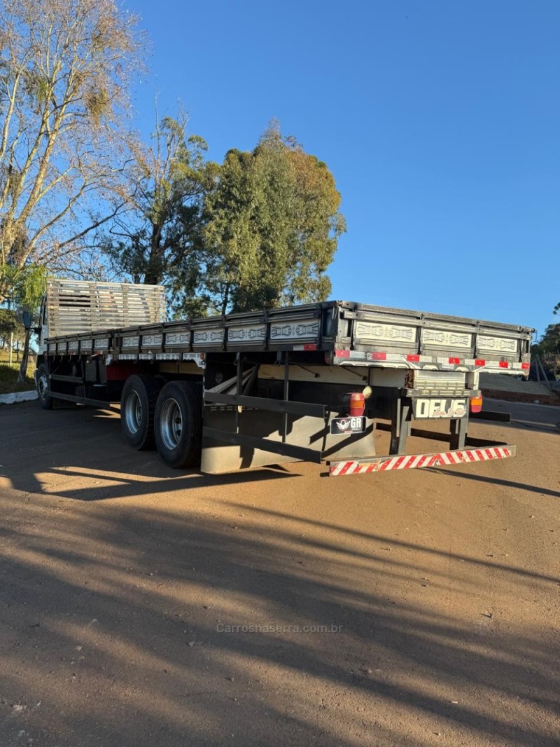 CARGO 2428 E T 3 EIXOS - 2009 - IBIRAIARAS