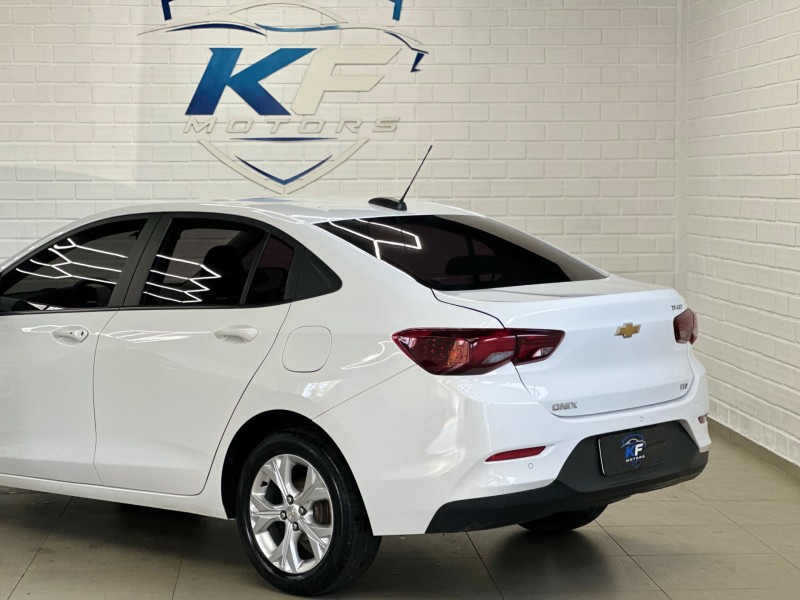 ONIX 1.0	LTZ PLUS 12V TURBO FLEX 4P AUTOMÁTICO - 2023 - NOVO HAMBURGO