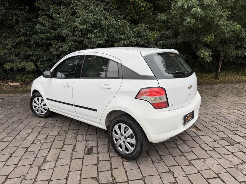AGILE 1.4 MPFI LT 8V FLEX 4P MANUAL - 2012 - CAXIAS DO SUL