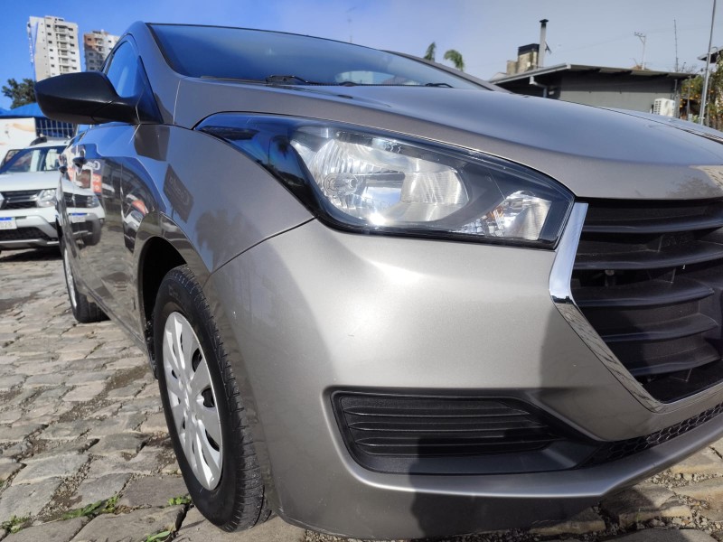 HB20 1.0 COMFORT 12V FLEX 4P MANUAL - 2018 - FARROUPILHA