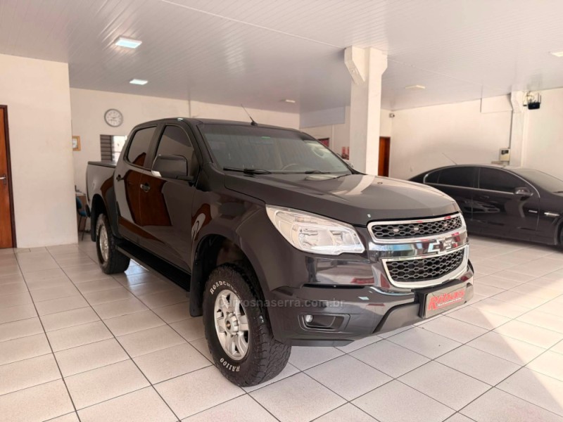 S10 2.4 LT 4X2 CD 8V FLEX 4P MANUAL - 2014 - NãO-ME-TOQUE