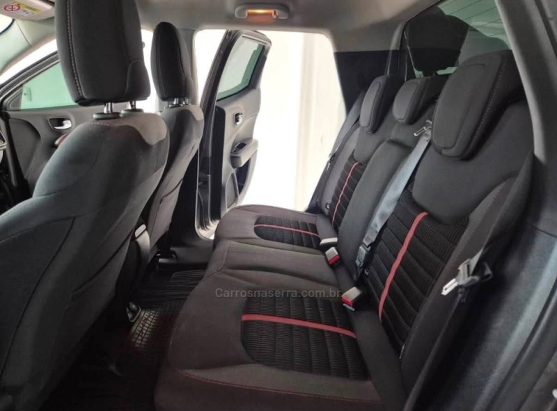 TORO 1.8 16V EVO FLEX FREEDOM AUTOMÁTICO - 2021 - NãO-ME-TOQUE