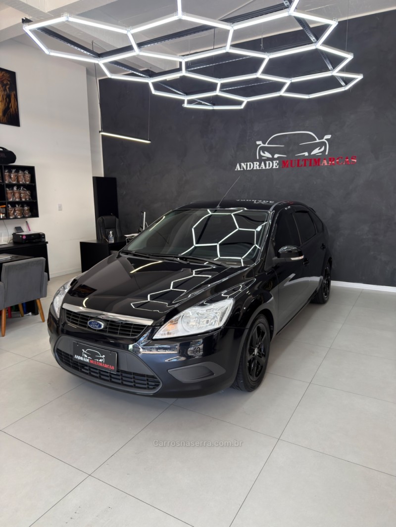 FOCUS 1.6 GLX 8V FLEX 4P MANUAL - 2010 - CAXIAS DO SUL
