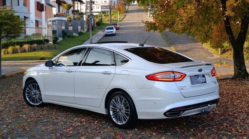 FUSION 2.0 TITANIUM PLUS AWD 16V GASOLINA 4P AUTOMÁTICO - 2014 - CAXIAS DO SUL