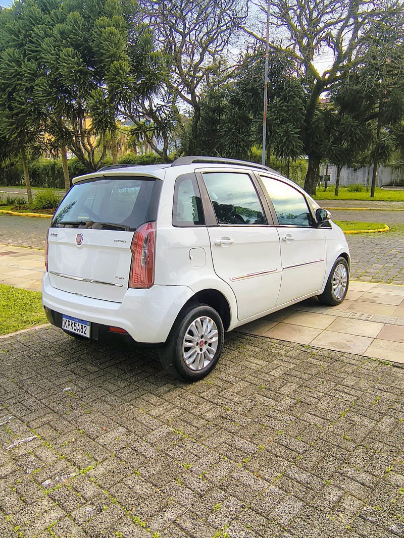 IDEA 1.6 MPI ESSENCE 16V FLEX 4P MANUAL - 2013 - FARROUPILHA