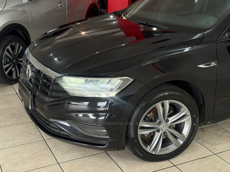 JETTA 1.4 R-LINE 250 16V TSI FLEX 4P AUTOMÁTICO - 2019 - GUAPORé