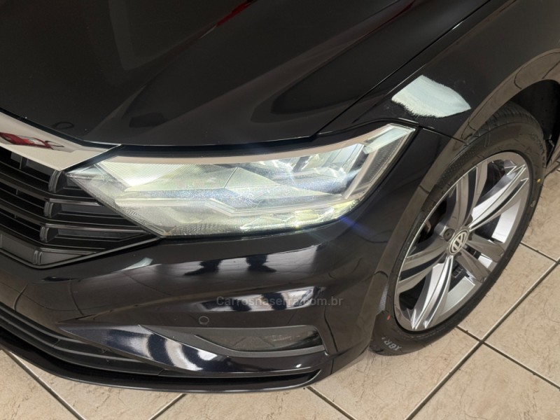 JETTA 1.4 R-LINE 250 16V TSI FLEX 4P AUTOMÁTICO - 2019 - GUAPORé