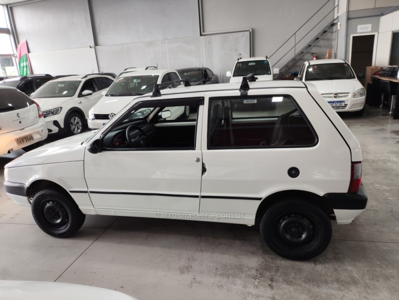 UNO 1.0 MPI MILLE FIRE ECONOMY 8V FLEX 2P MANUAL - 2010 - TAQUARA