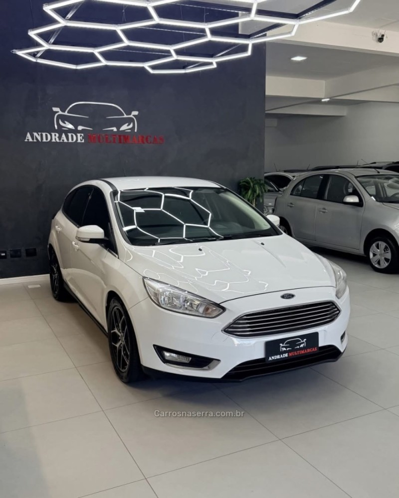 FOCUS 2.0 TITANIUM HATCH 16V FLEX 4P AUTOMÁTICO - 2016 - CAXIAS DO SUL