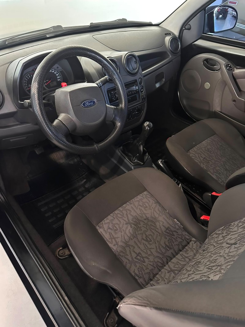 KA 1.0 MPI TECNO 8V FLEX 2P MANUAL - 2010 - FARROUPILHA