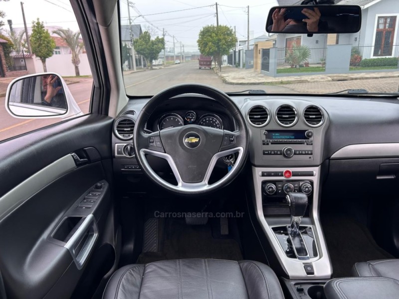 CAPTIVA 3.0 SIDI AWD V6 24V GASOLINA 4P AUTOMÁTICO - 2012 - VENâNCIO AIRES