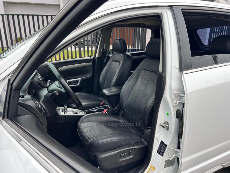 CAPTIVA 3.0 SIDI AWD V6 24V GASOLINA 4P AUTOMÁTICO - 2012 - VENâNCIO AIRES