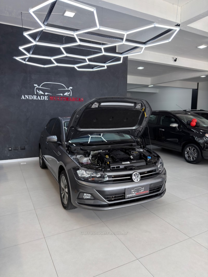 POLO 1.0	200 TSI HIGHLINE AUTOMÁTICO  - 2019 - CAXIAS DO SUL