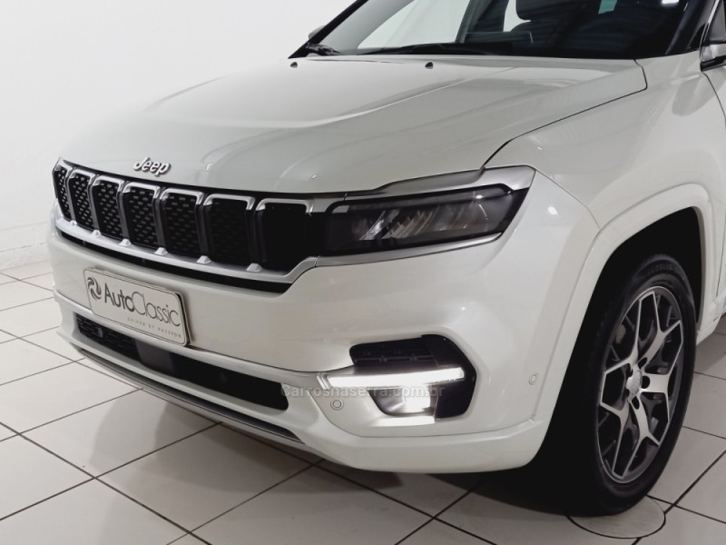 COMMANDER 2.0 OVERLAND TD380 4X4 TURBO DIESEL 4P AUTOMÁTICO - 2023 - PORTO ALEGRE