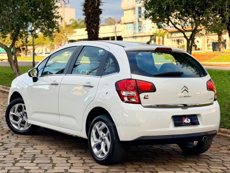 C3 1.6 EXCLUSIVE 16V FLEX 4P AUTOMÁTICO - 2015 - CASCA
