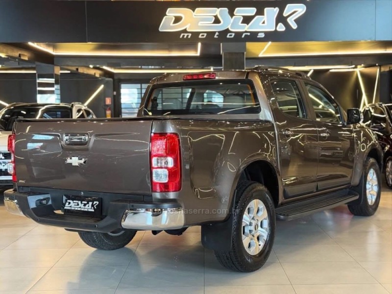 S10 2.4 LTZ 4X2 CD 8V FLEX 4P MANUAL - 2013 - NOVO HAMBURGO