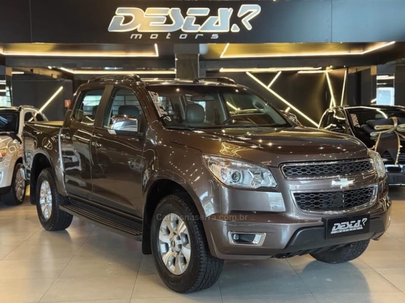 S10 2.4 LTZ 4X2 CD 8V FLEX 4P MANUAL - 2013 - NOVO HAMBURGO