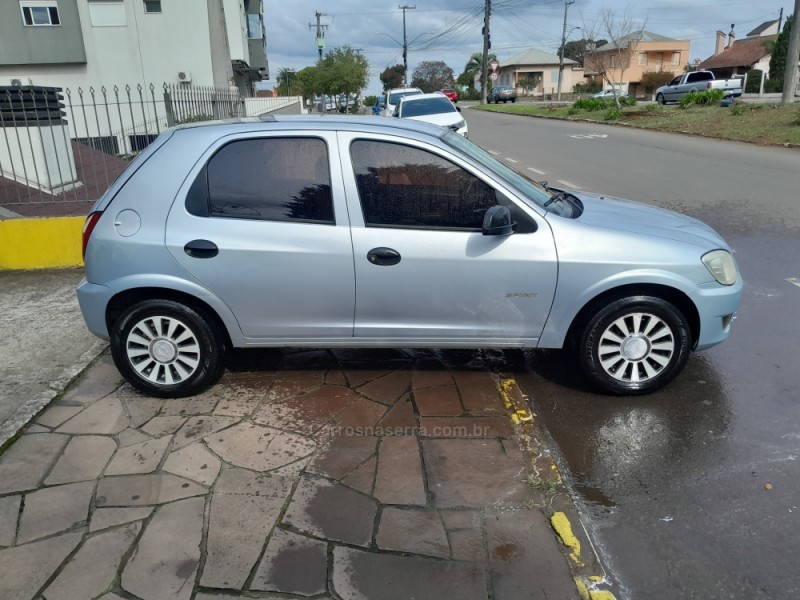 CELTA 1.0 MPFI SPIRIT 8V FLEX 4P MANUAL - 2009 - NOVA PRATA