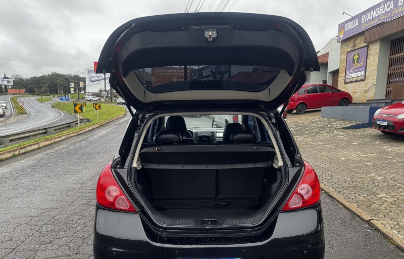 TIIDA 1.8 SL 16V FLEX 4P AUTOMÁTICO - 2012 - DOIS IRMãOS