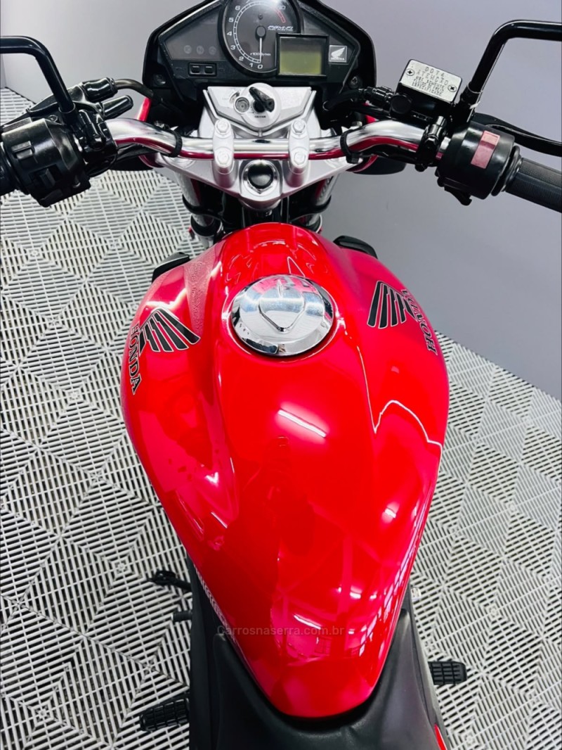 CB 300R  - 2011 - CAMPO BOM
