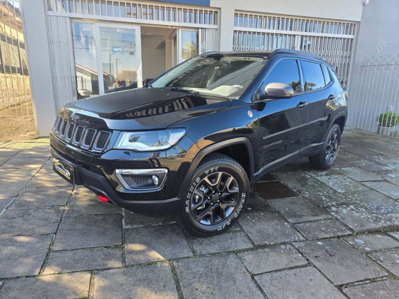 COMPASS 2.0 16V DIESEL TRAILHAWK 4X4 AUTOMÁTICO