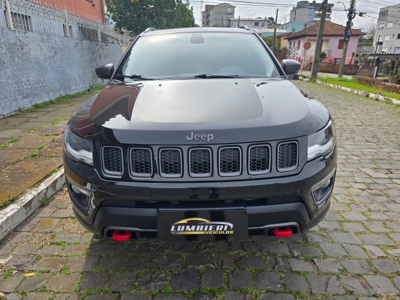 COMPASS 2.0 16V DIESEL TRAILHAWK 4X4 AUTOMÁTICO - 2018 - FARROUPILHA