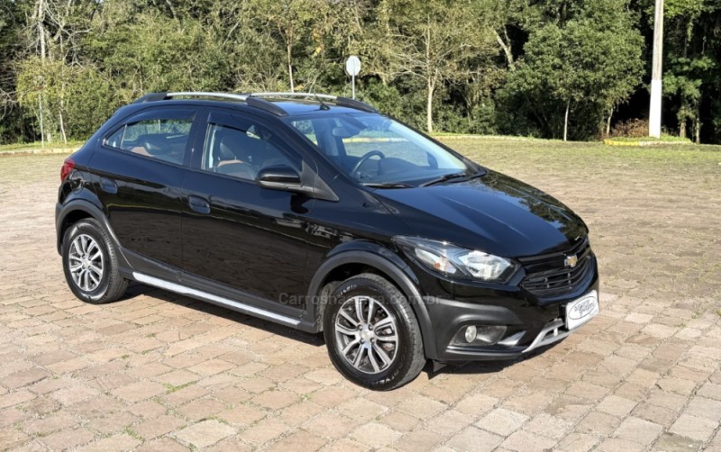 onix 1.4 mpfi activ 8v flex 4p manual 2018 guapore
