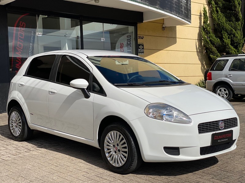 PUNTO 1.4 ATTRACTIVE 8V FLEX 4P MANUAL - 2012 - CAXIAS DO SUL