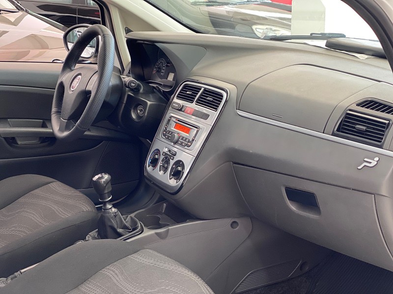 PUNTO 1.4 ATTRACTIVE 8V FLEX 4P MANUAL - 2012 - CAXIAS DO SUL