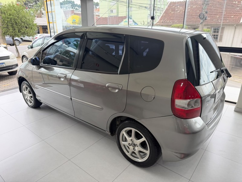 FIT 1.5 EX 16V GASOLINA 4P AUTOMÁTICO - 2007 - CAXIAS DO SUL