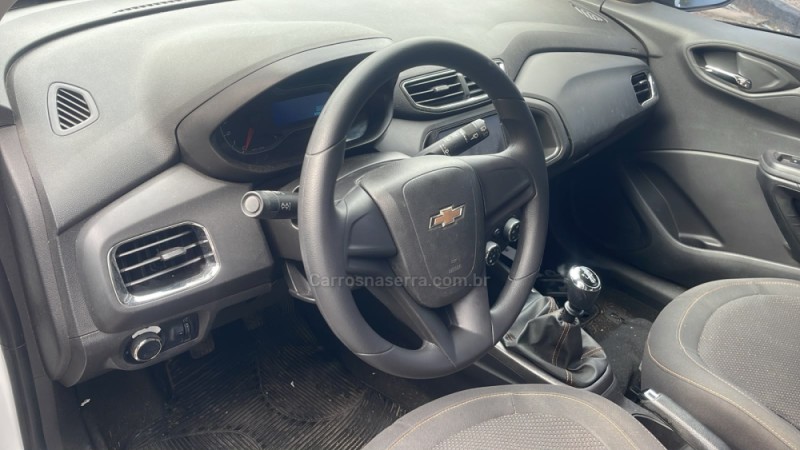 ONIX 1.0 MPFI LT 8V FLEX 4P MANUAL - 2013 - TAQUARA