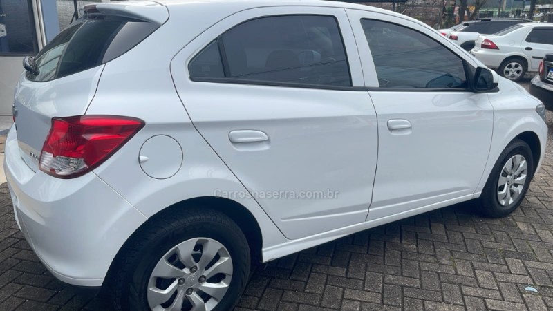 ONIX 1.0 MPFI LT 8V FLEX 4P MANUAL - 2013 - TAQUARA