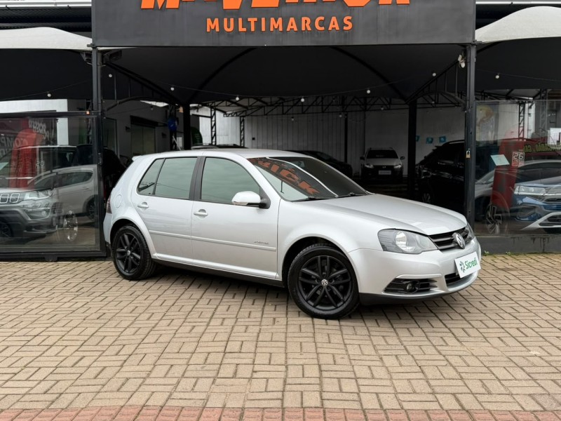 GOLF 1.6 MI SPORTLINE 8V FLEX 4P MANUAL - 2010 - LAGOA VERMELHA