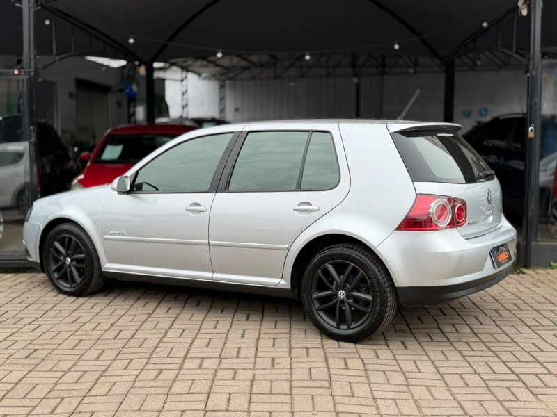 GOLF 1.6 MI SPORTLINE 8V FLEX 4P MANUAL - 2010 - LAGOA VERMELHA
