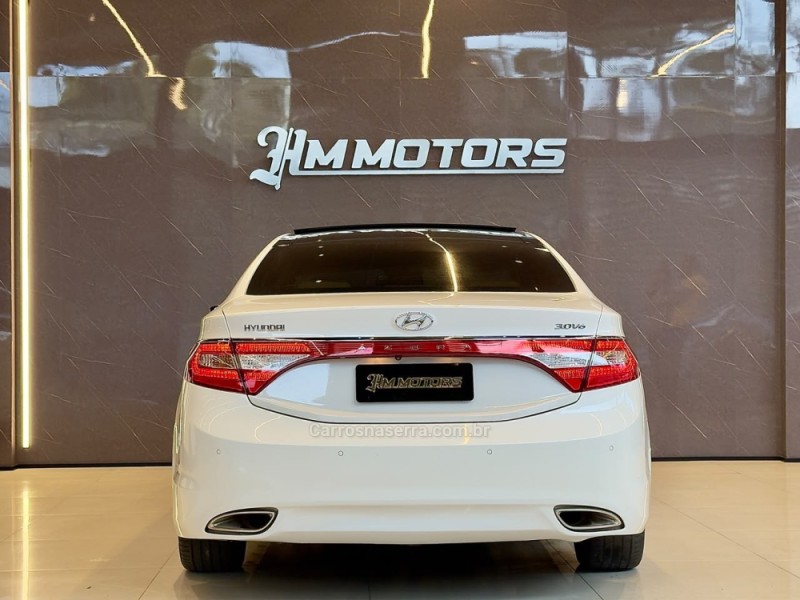 AZERA 3.0 MPFI GLS V6 24V GASOLINA 4P AUTOMÁTICO - 2013 - CAXIAS DO SUL