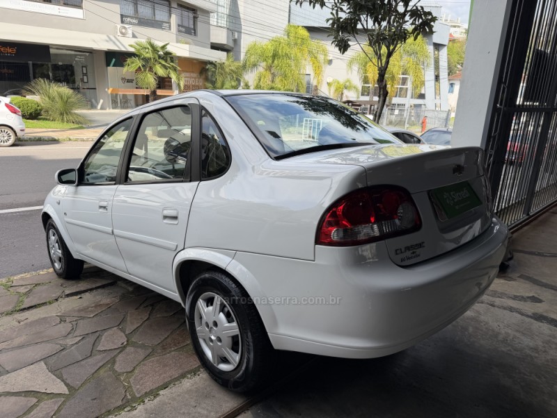 CLASSIC 1.0 VHC LS 8V FLEX 4P MANUAL - 2011 - BENTO GONçALVES