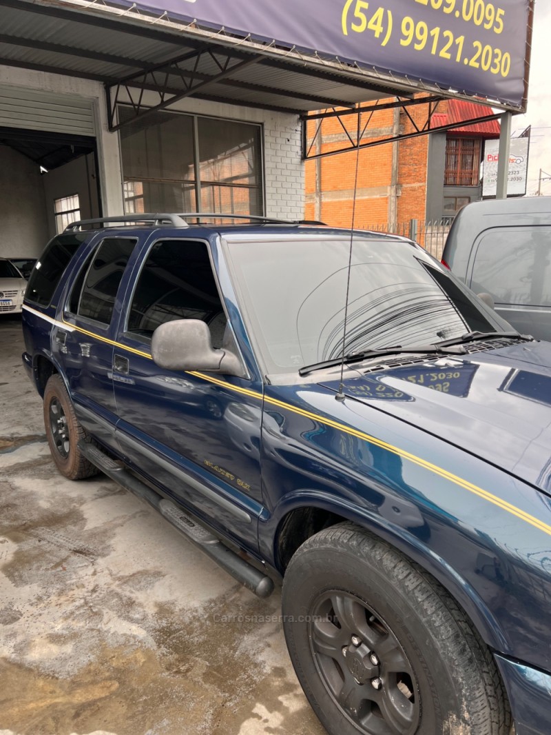 BLAZER 4.3 SFI DLX 4X2 V6 12V GASOLINA 4P MANUAL - 1998 - CAXIAS DO SUL