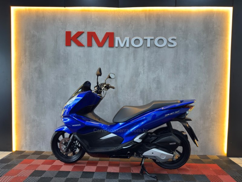 PCX 150 - 2022 - PORTãO